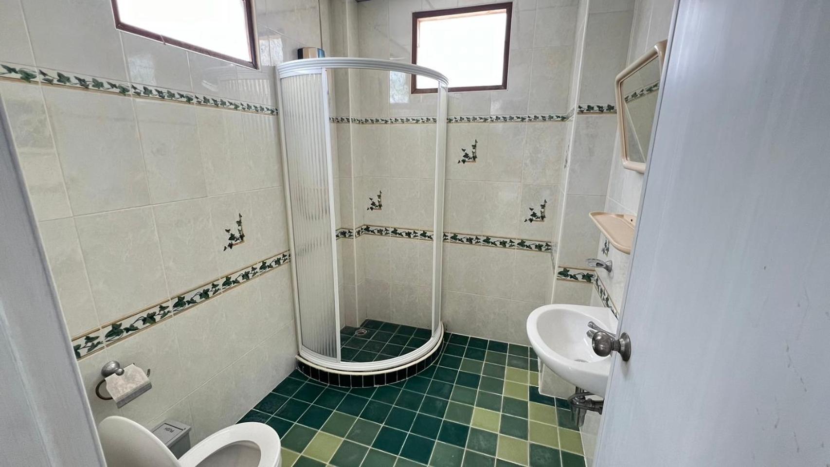 บ้านเทรเชอร์ Treasure House Бангкок Екстер'єр фото